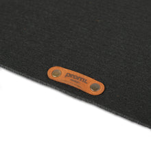 Load image into Gallery viewer, Oval Felt Table Placemats Set