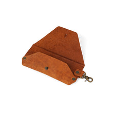 Load image into Gallery viewer, Saddle Leather Sunglasses Case