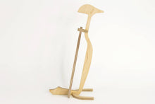 Load image into Gallery viewer, Wine bottle holder - wood wine bottle box penguin