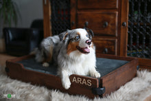 Load image into Gallery viewer, Dog bed - Wooden dog bed (Engraving)