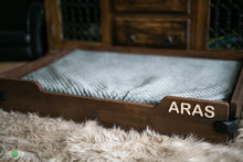 Load image into Gallery viewer, Dog bed - Wooden dog bed (Engraving)