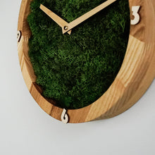 Load image into Gallery viewer, Wooden Clock - Wood Wall Clock With Natural Moss
