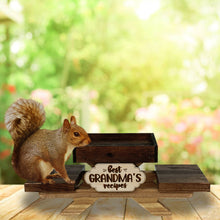 Load image into Gallery viewer, Squirrel / Bird Feeder "Picnic" (Personalization)