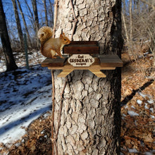Load image into Gallery viewer, Squirrel / Bird Feeder "Picnic" (Personalization)