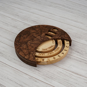 Handmade Wooden Wall Calendar for Gifting, Engraved Round Calendar for Home and Office Decor