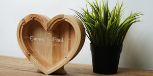 Wooden Piggy Bank Heart (M, Engraving)