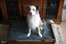 Load image into Gallery viewer, Dog bed - Wooden dog bed (Engraving)