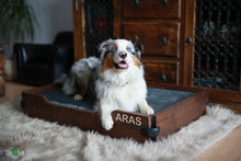 Load image into Gallery viewer, Dog bed - Wooden dog bed (Engraving)