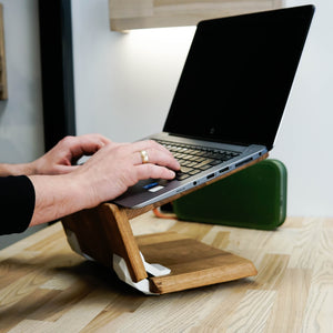 Tablet Stand - Wooden Tablet Stand